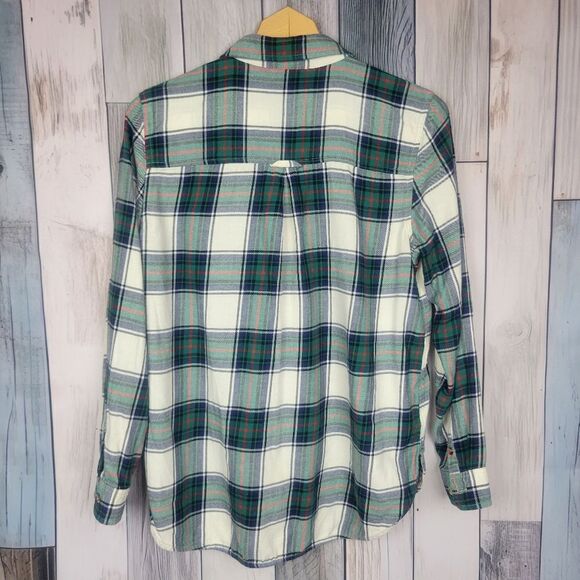 American Eagle Boyfriend Fit Green Red Plaid Long Sleeve Button Down Shirt Med - Picture 7 of 8